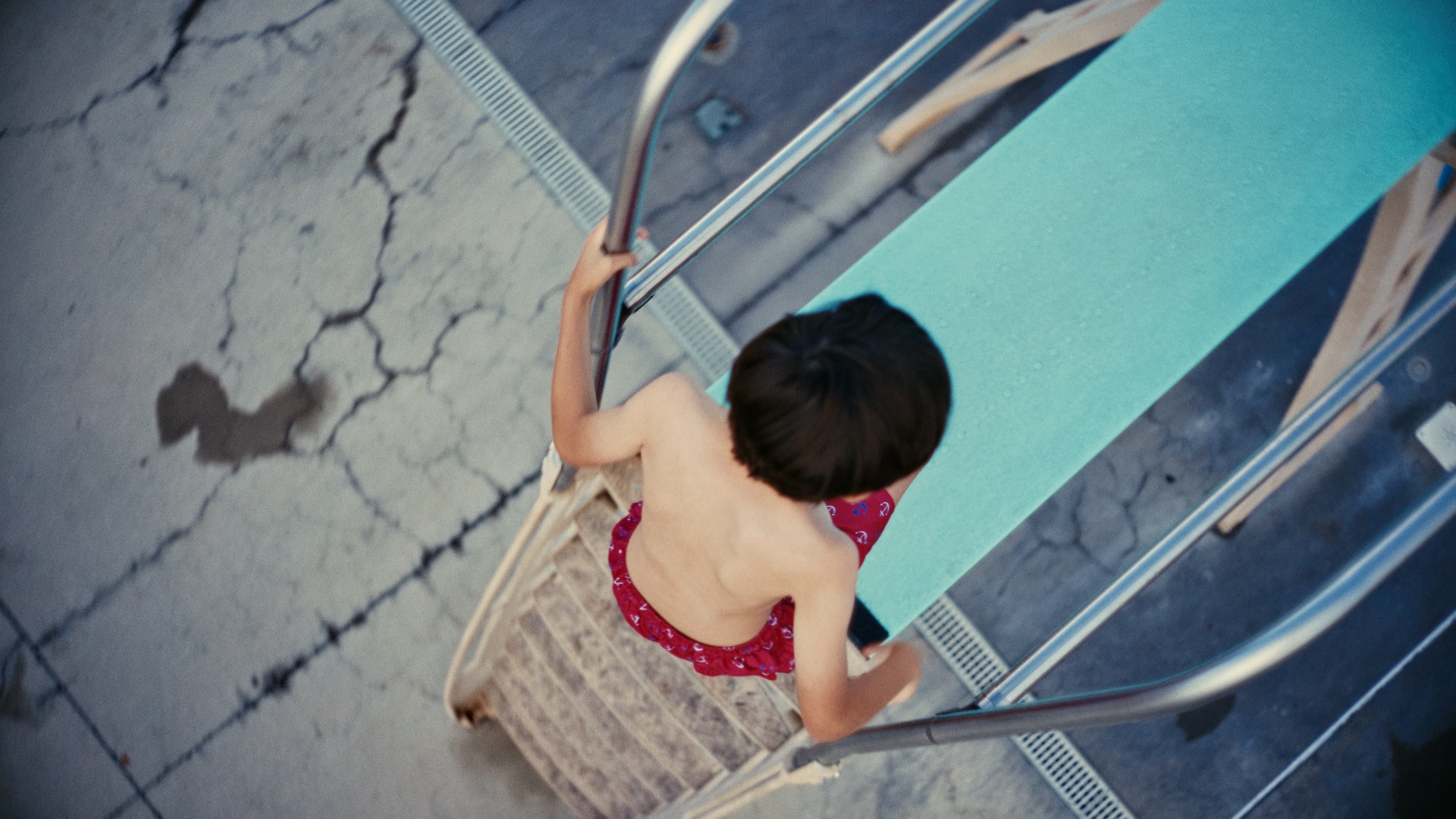 Commercial Color Grading — commercial color grading still 2 by Serhii Rosinskyi, DaVinci Resolve